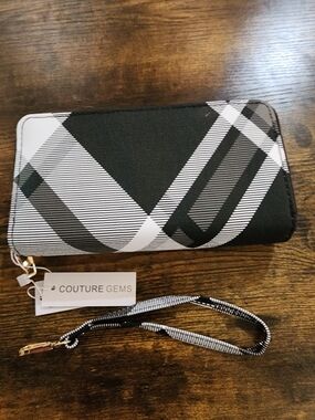 Couture Gems Black & White Geometric Wristlet Wallet Double Zip